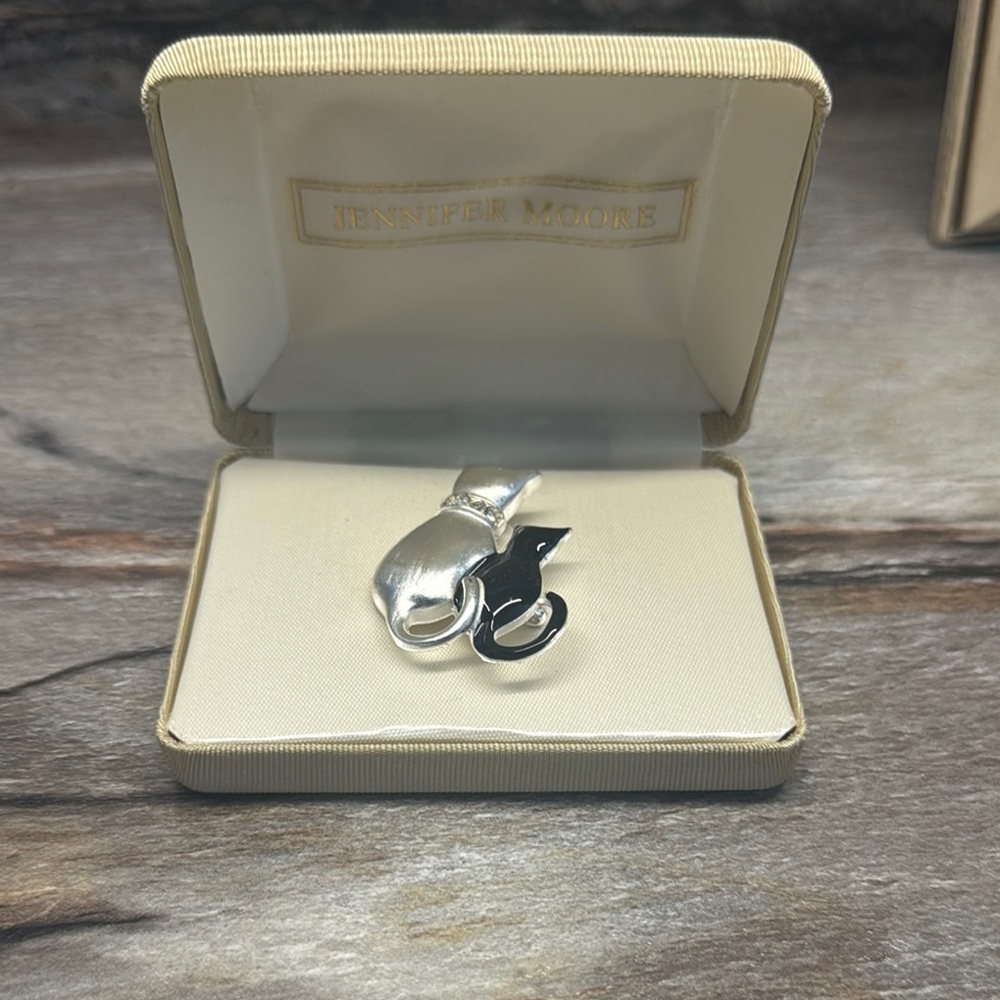 Jennifer Moore Silver and Black Cat Brooch